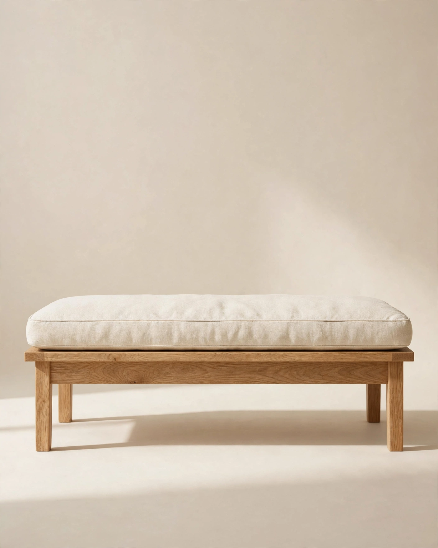 Lini bench — Larasada