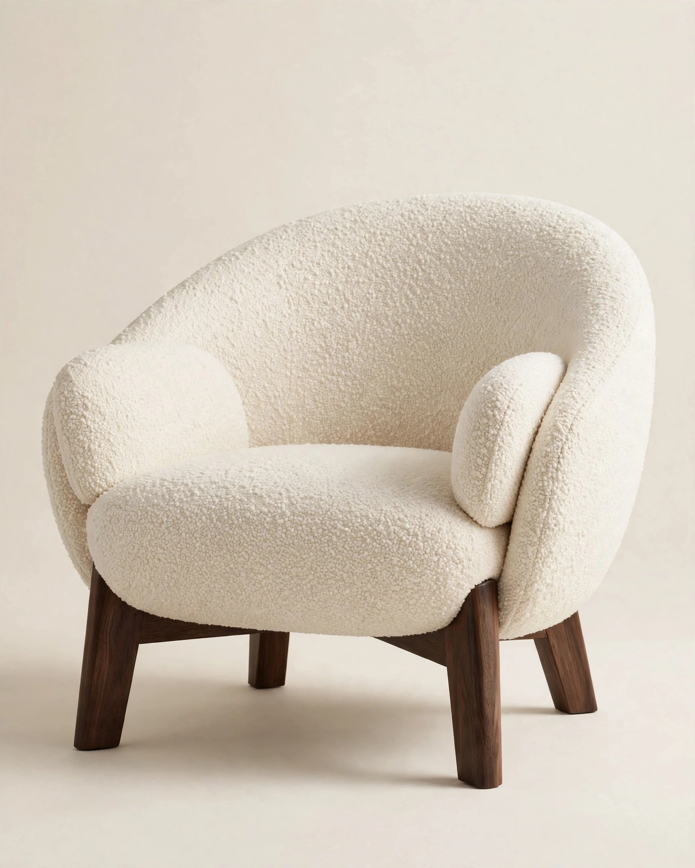 Awan lounge chair — Larasada